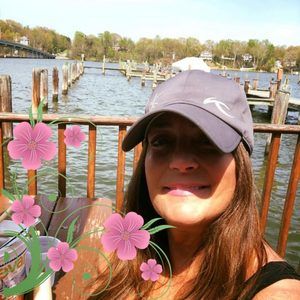 Meet your Posher, Rene